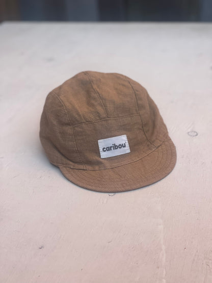 Casquette en lin 18-36M, par Studio Caribou