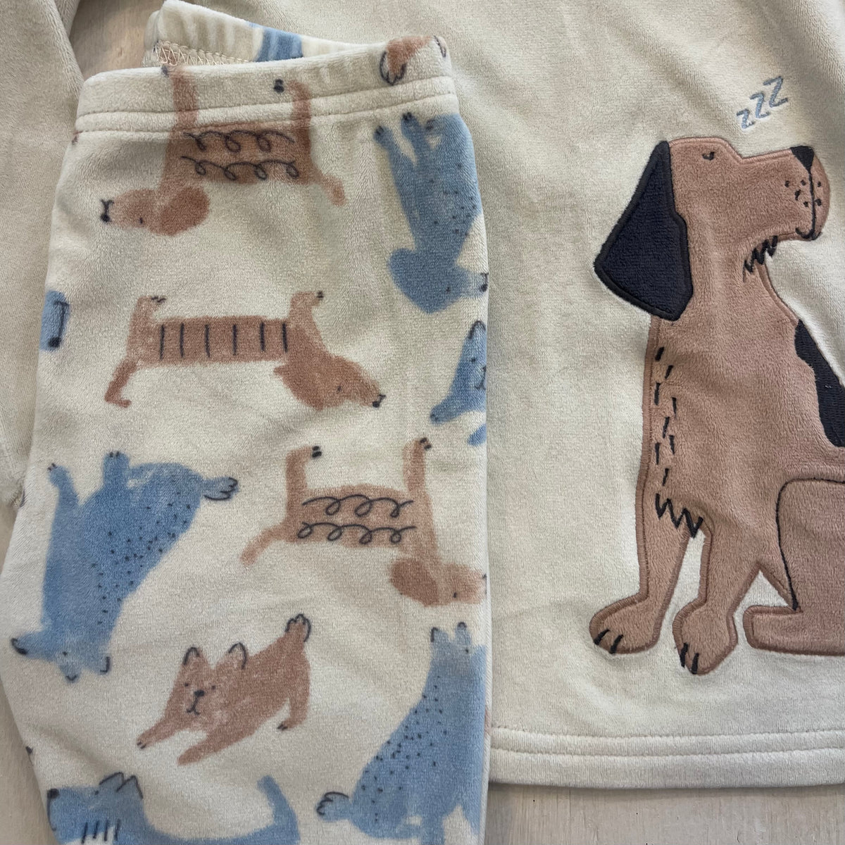 Pyjama 2 pièces 4Y, par Carter's