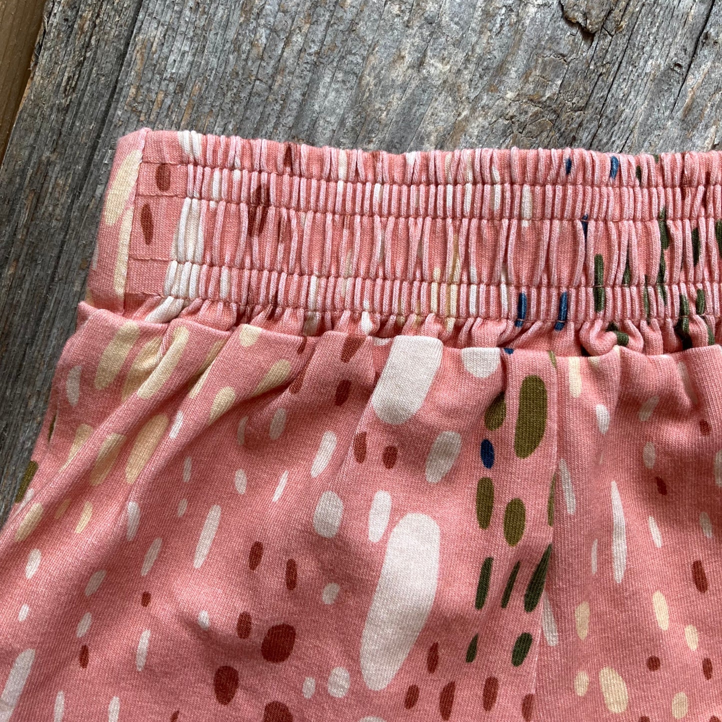 Shorts 6-12M, par Little & Lively