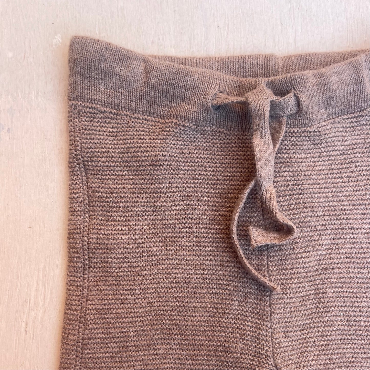 Pantalons tricot 3-6M, par Noppies