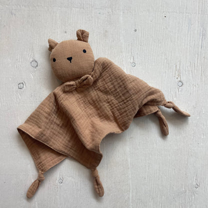 Doudou en mousseline Ours, par Coco village
