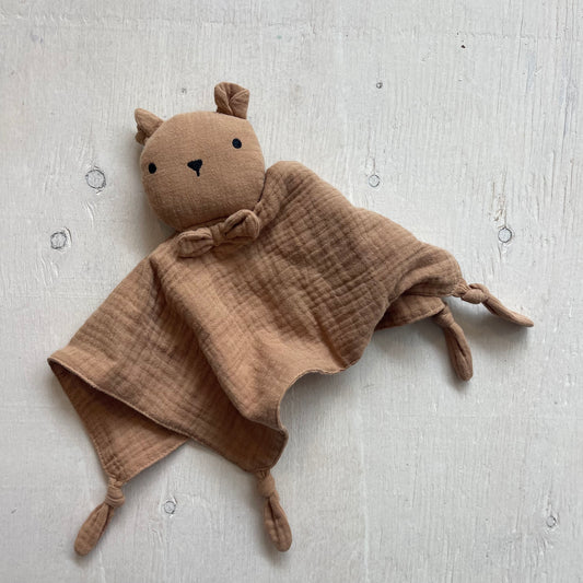Doudou en mousseline Ours, par Coco village