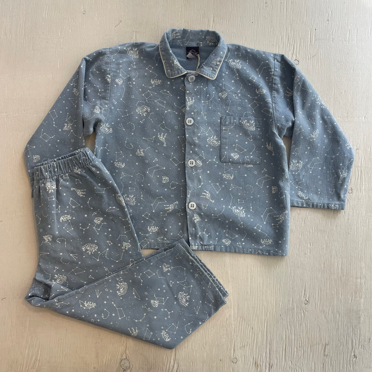 Pyjama 2 pièces 4Y, par Des fils et des nuits