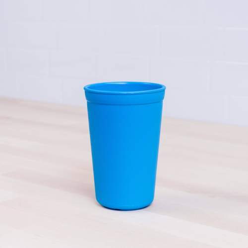 Verre en plastique recyclé