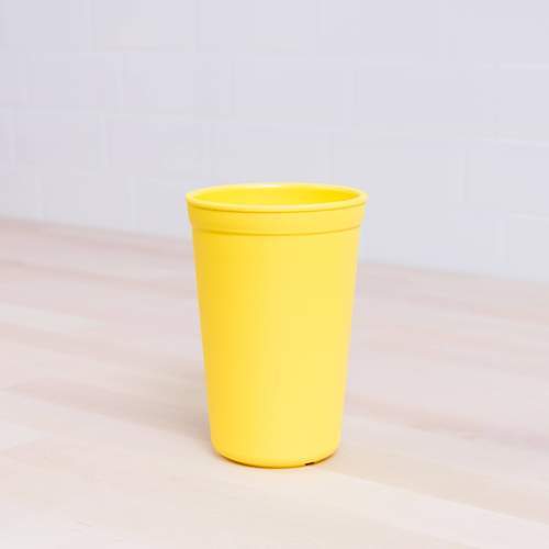 Verre en plastique recyclé