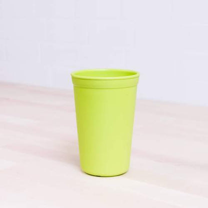 Verre en plastique recyclé