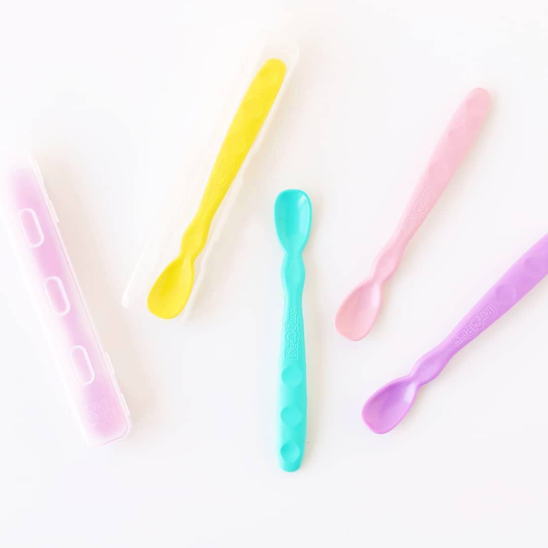 Cuillère pour bébé en plastique recyclé