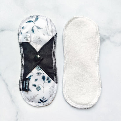 Serviette hygiénique lavable régulière courte